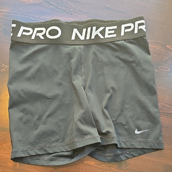 Nike Pro Black Compression Shorts - Picture 1 of 5
